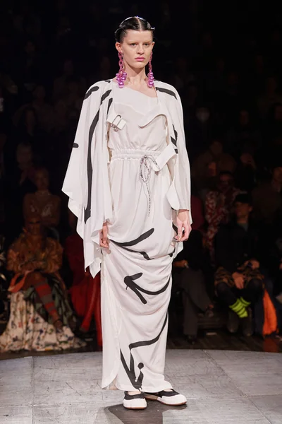 Look 53